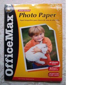 OfficeMax 8.5" x 11" High Gloss Photo Paper (Pack of 20 Sheets)
